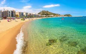Spanien gehört zu den beliebtesten urlaubsgebieten der urlaub in spanien bedeutet schwimmen und wandern, feiern und entspannen, schlemmen und. Spanien Urlaub Die 21 Schonsten Urlaubsorte 2021