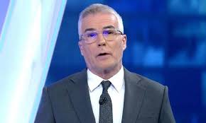 David Cantero se pronuncia sobre su "dura separación" de Mediaset y explica  los motivos: "Hay que tomar decisiones difíciles"