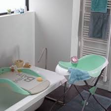 plan a langer baignoire table a langer baignoire plan a langer