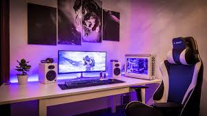 Black And White Pc Game Clean Single Monitor Setup White Purple And Black Theme Game Room Design Computer Desk Setup Gamer Room