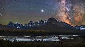 A christmas star created by the alignment of jupiter and saturn is set to dazzle the night's sky on december 21. Iccrweq2nc1zhm