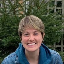 Sara Cormier's Instagram, Twitter & Facebook