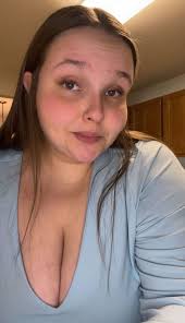 Would you date a chubby woman? 😓