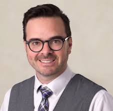 Meet Isabelle Naud your Real estate broker