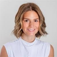 Emily Ditto's Instagram, Twitter & Facebook