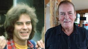 Sad to hear les mckeown has died at the writer hayley humphrey said: Bay City Roller Alan Longmuir Dies Bbc News