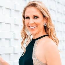 279: Plan to Profit: Daily Rewards, the 90-Day Launch Sequence and 5-Day  Challenge with Stacy Tuschl