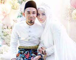 Joy revfa dakwa diabaikan hafiz hamidun selepas bersama dan berbulan madu загрузил: Luahan Hati Joy Revfa Mengenai Suaminya Hafiz Hamidun Semakin Parah Dengarnya Semakin Parah Kisah Rumahtangga Hafiz Hamidun Dengan Joy Ehemann Herz Geschichte