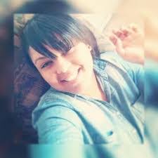 Janine Snell's Instagram, Twitter & Facebook