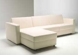 Stai pensando di acquistare un divano letto 2 posti per arredare in modo pratico e funzionale la tua casa? Divano Letto Con Penisola Contenitore Aurora Berto Salotti