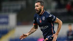 Check out his latest detailed stats including goals, assists, strengths & weaknesses and match ratings. Basaksehir Midfielder Mehmet Topal Leaves Club