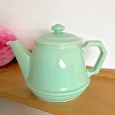 Cafetiere Theiere Rio Brocanteandco Boutique En Ligne De Brocante Theiere Couleur Vert Amande Cafetiere
