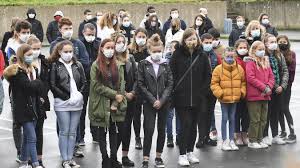 Check spelling or type a new query. Hommage A Samuel Paty Les Eleves Ont Observe Une Minute De Silence