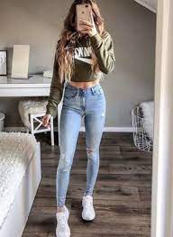 Wear Or Tear Vscogirloutfits This Vsco Girl Outfit Consists Of A Sweater Jean Cute Outfits Cute Casual Outfits Cute Spring Outfits