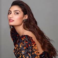 Find information about athiya shetty watch athiya shetty on allmovie. Mubarakan Actress Athiya Shetty Says She S Open To Do Non Glamorous Roles Bollywood News India Tv
