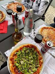 The best addresses for fine dining, gourmet articles and many more P5hnc6tn0gyvcm