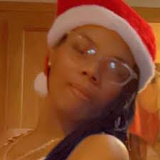 This recipe is making claims to keep your 🐱 smelling great and keeps your  ph balanced 🫶🏽 Will you be trying it out? 1 cup 100% cranberry juice, 1  Cup pineapple juice ,