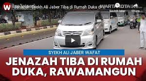 Terima kasih syekh, masya allah, shalat di rumah saja, demikian kata raffi dalam unggahan itu. E 6lzrcbllklsm