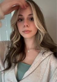 Cassidy Kay's Instagram, Twitter & Facebook