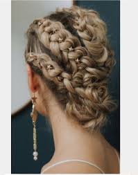 Hair Hairstyle Braids Accessories Accessory Blonde Blondehair It Itgirl Inspiration Fashion Fashionb Hair Styles Long Hair Styles Curly Hair Styles