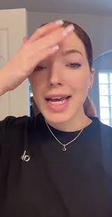 Sydney Boren's Instagram, Twitter & Facebook