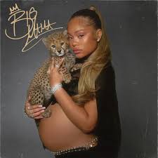 Big Mama is going to be a momma! ❤️ Latto has revealed she's pregnant with  her first baby. Just months after confirming her relationship with 21  Savage, Latto showed off her baby