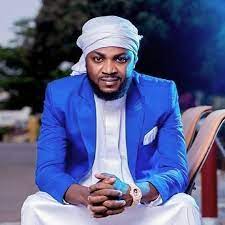 Duk wankan kwaila (official video). Pin On Shahararrun Mutane