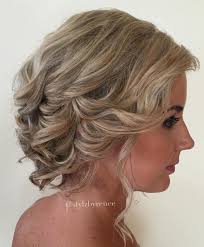 40 Best Short Wedding Hairstyles That Make You Say Wow Short Wedding Hair Hair Styles Short Hair Updo