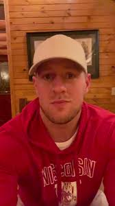 @JJWatt's video Tweet