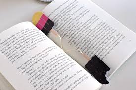 Write the gift options into the circles or hearts. Diy Scratch And Sniff Bookmarks