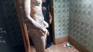 My maid caught me taking bath in bathroom secretly and fucked xnxx by  herself watch online