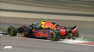 Η φόρμουλα 1 είναι πρωτάθλημα αγώνων αυτοκινήτου. O Xrhsths Formula 1 Sto Twitter Sparks In The Dark Verstappen Is Up And Running Currently Sitting P6 With A 1 31 390 F1 Bahraingp