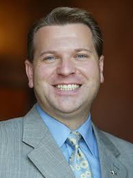 Judge's decision will drag out Oakland County executive drama