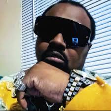 Rank these four fighters. INGSIDE RUESLAST d人 ONEV PIC.COLLAGE