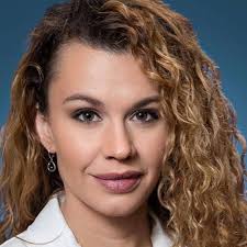 Dr. Alexa Reeves Smith