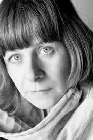 Za svůj talent sklidila už nespočet ocenění a jiří schmitzer, petra špalková a taťjana medvecká jsou protagonisty neobvyklého trojúhelníku ve filmu. Petra Spalkova Osobnosti Cz