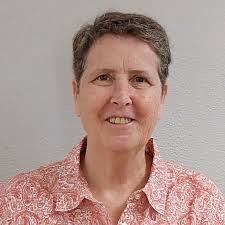 Amanda Buzbee's Instagram, Twitter & Facebook