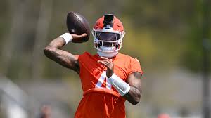 Report: Deshaun Watson emerged from Browns minicamp as favorite to be QB1