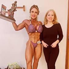 Fátima Herrera se consagró campeona sudamericana de culturismo en Brasil –  Periódico Lea online