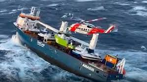 Dutch general cargo ship eemslift hendrika issued distress signal in the morning apr 5 in norwegian sea 60 nm west of olesund, norway. K Lodx18ice4im