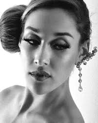 Sin tiempo para gente falsa…. Próxima parada la cima. 🦋 Ph @echphoto  Jewerly @joyas_de_autor_ Makeup @d.raphaella Agency  @elitebymarieclaire_agency #truelove #godsplan