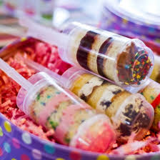 Weitere ideen zu popcakes, cake pops, cupcake kuchen. Kuchen Am Stiel Die Leckeren Push Up Cake Pop Torten Aus Den Usa