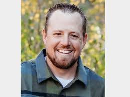 Jensen Beck's Instagram, Twitter & Facebook