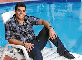 Poncho se inició en la música vallenata desde muy joven, haciénd. Hector Arturo Zuleta El Reto Es Continuar Hector Arturo Zuleta El Reto Es Continuar El Universal Cartagena El Universal Cartagena