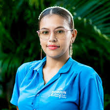 Daniela Calvo's Instagram, Twitter & Facebook