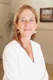 Lynda Steed's Instagram, Twitter & Facebook