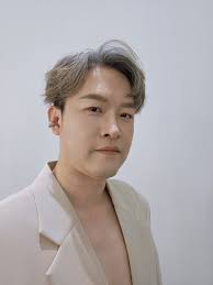 銘堃- 行銷人，一起來吧！ 你是行銷人嗎？ #台中行銷人小聚​ 中部的行銷人，一起出來聚一聚吧！這個小聚名稱：  #台中行銷斜角巷，就是讓行銷人可以巧遇的地方，輕鬆自在，大家見面聊天，也可以來這邊滑手機，用Line溝通，沒有過度社交，或上台講話，就是I人天堂。 ​  這場 ...