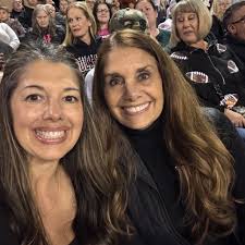 Robin Chavez (@robin.chavez.10) • Facebook, Connect with friends