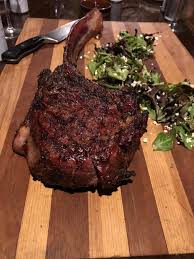 El lomo corto produce más cortes de carne blanda que el solomillo, aunque ambos se consideran como corte de primera. Tomahawk Steak De Res Carne De Res Res Carne Asada
