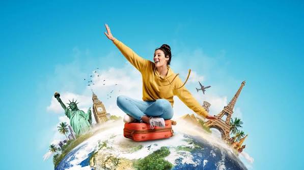 🌍 📖 ✈️ 🗺️ 🚀 📸 🏞️ 🧳 Do you use travel guides for your trips? Why or  why not? #LanguagePoint #TravelAndTourism